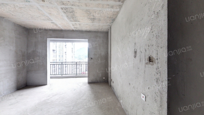 燕兰苑二手房实景图