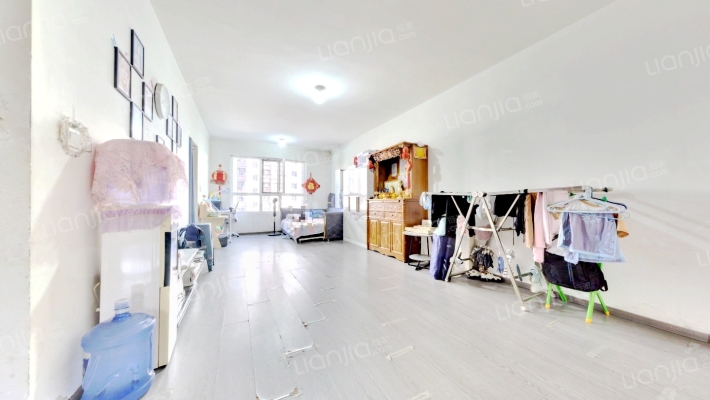 群力家园G区二手房实景图