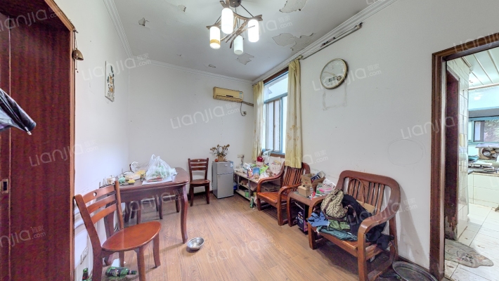 二药厂宿舍二手房实景图