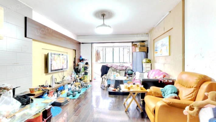 荣都公寓二手房实景图