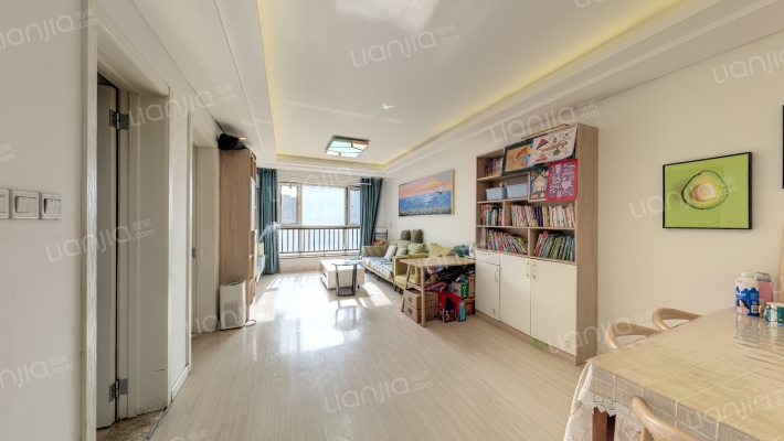 华远海蓝城3期二手房实景图