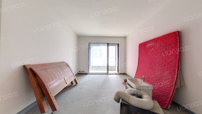 融创公园壹号三期二手房实景图