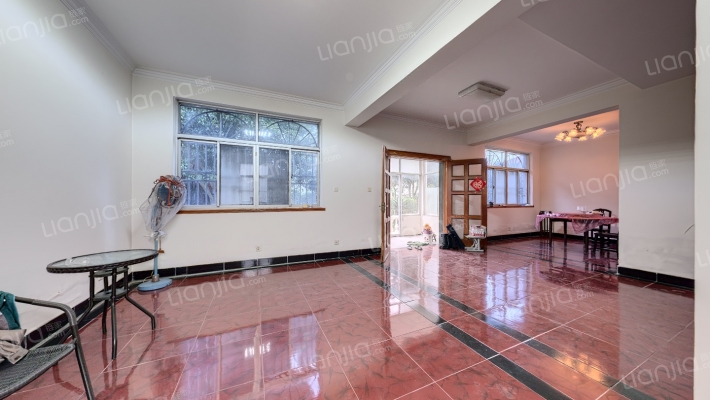 金海湾花苑二手房实景图