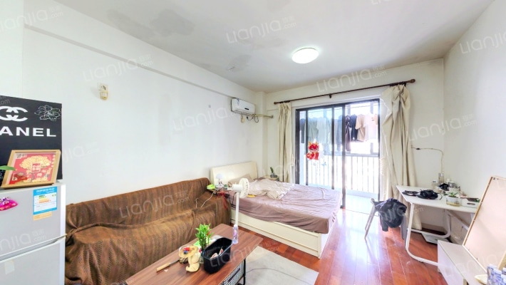 时尚国际二手房实景图