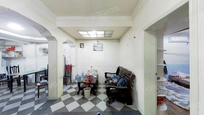 群众小学教工宿舍二手房实景图