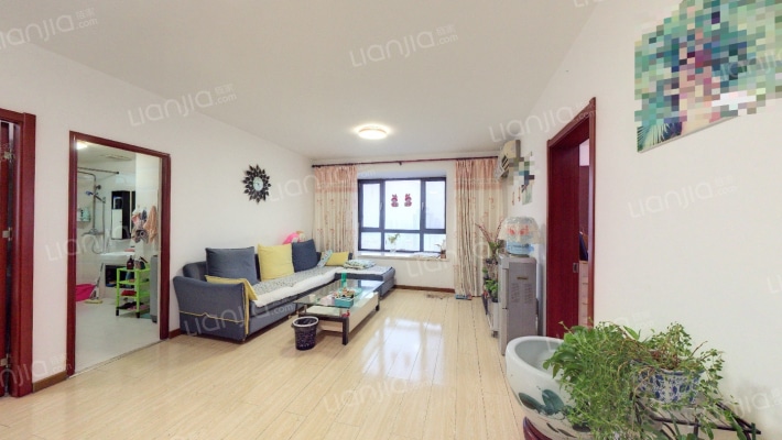 城市名居二手房实景图