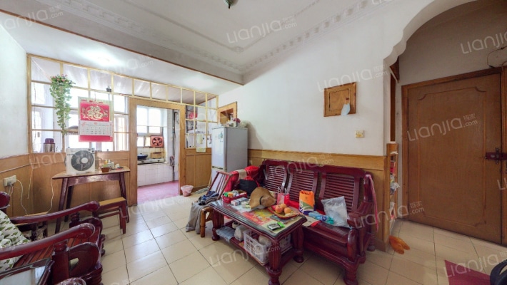 江西省计算机中心宿舍二手房实景图