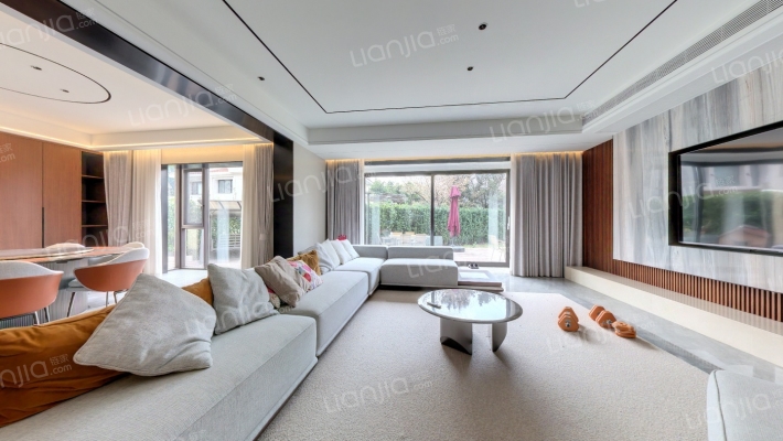 嘉华山庄二手房实景图