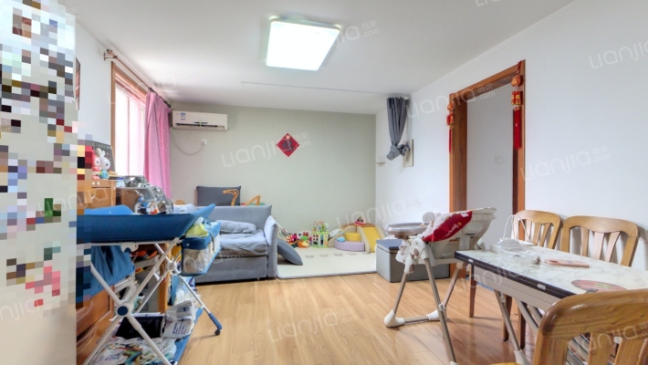 双桥温泉东里小区二手房实景图