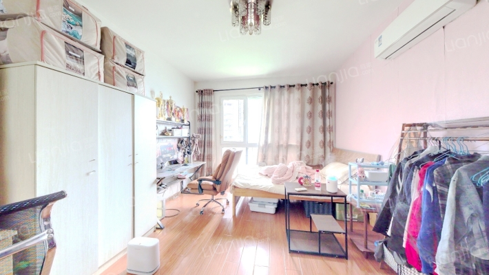 上筑融汇国际温泉二手房实景图