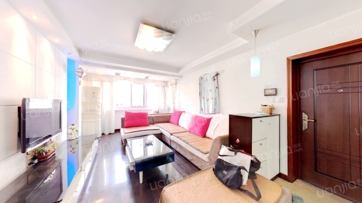 锦沧文华东区二手房实景图