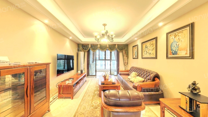 保利紫荆公馆二手房实景图