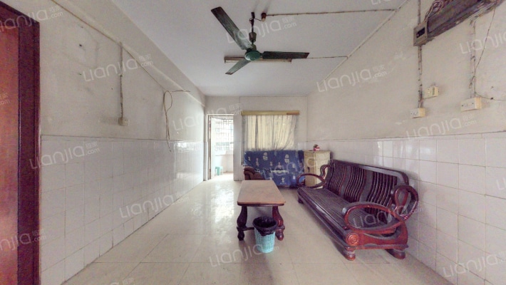 华侨新苑二手房实景图