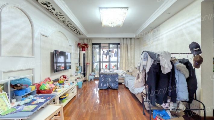中星海上名豪苑(四期)二手房实景图