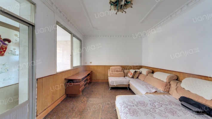 三五厂生活区二手房实景图