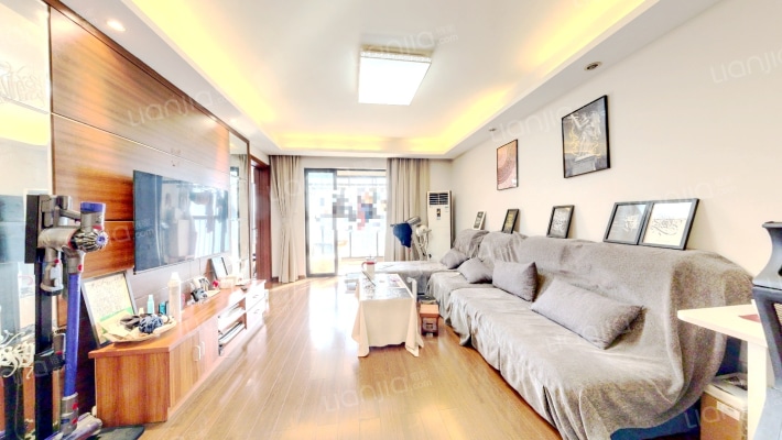 万科城一期二手房实景图