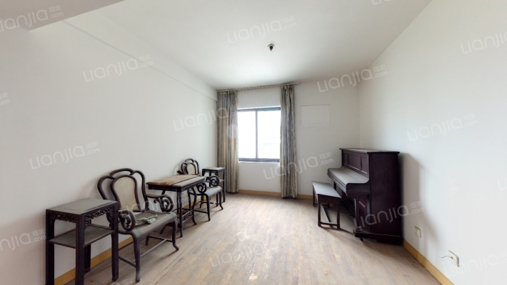 联谊广场二手房实景图