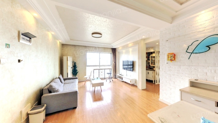 君临国际二手房实景图