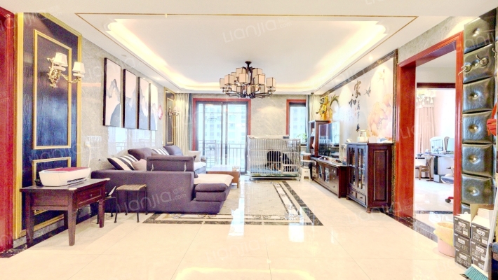 正弘蓝堡湾二手房实景图