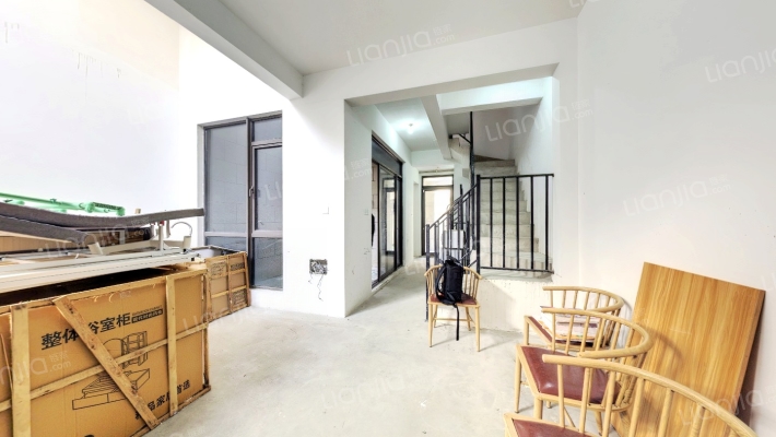 绿地朱家角1号一期二手房实景图