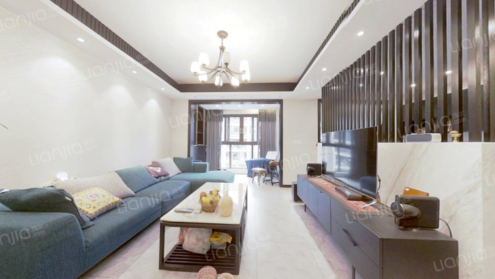 蓝光帕提欧二手房实景图