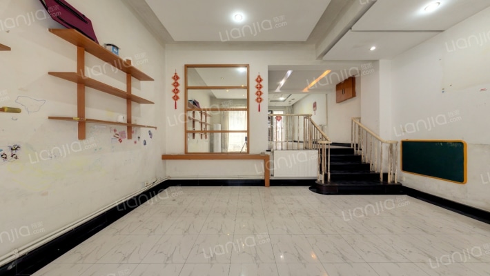 云间水庄二手房实景图