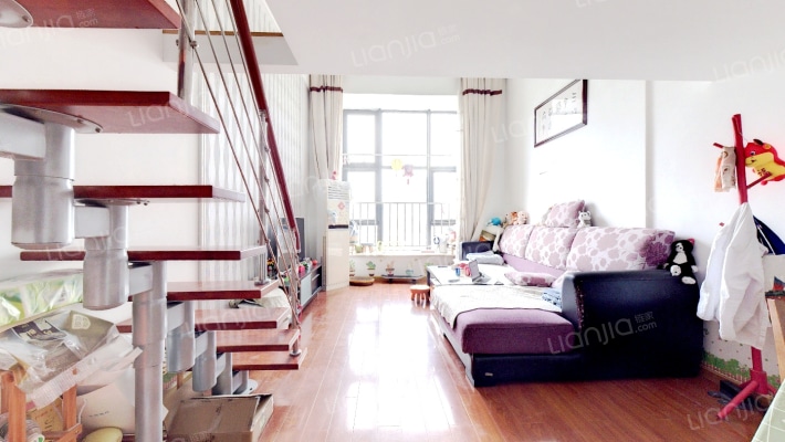 合景睿峰二手房实景图