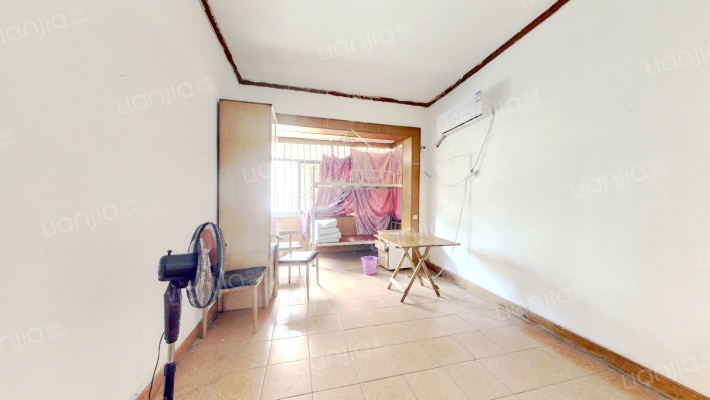 中同仁路39号二手房实景图