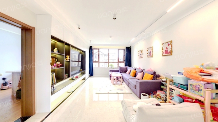 新星宇之悦东郡二手房实景图