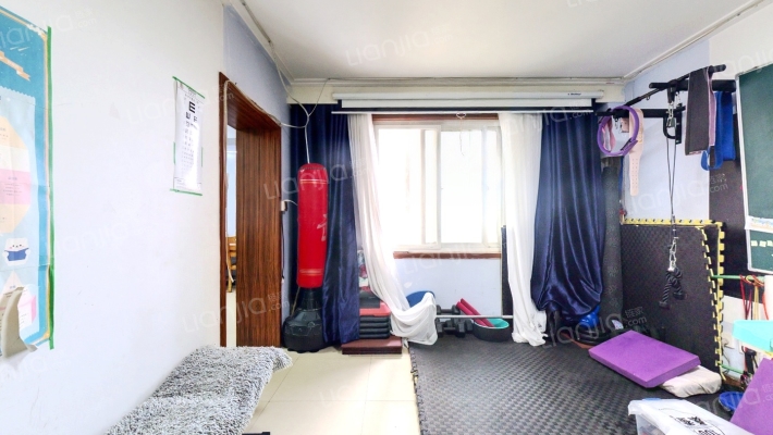 东新商住大厦二手房实景图