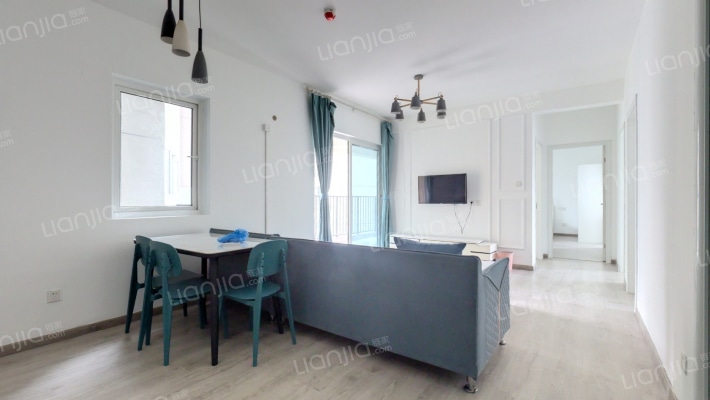 卓锦万黛二手房实景图