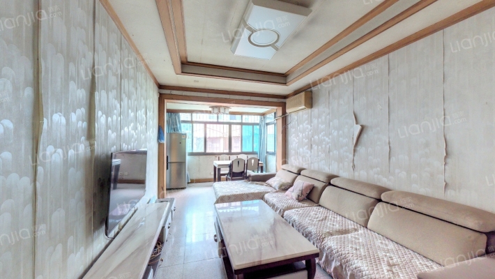 十二桥路20号二手房实景图