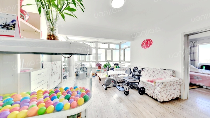 康宁家园二手房实景图