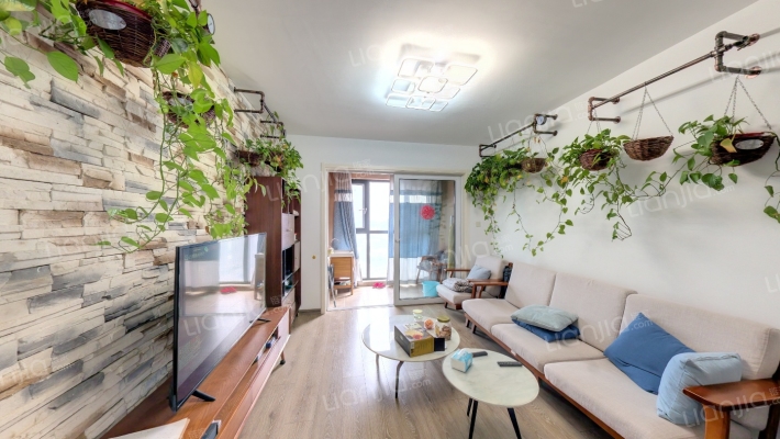 万科洪坊1951二手房实景图