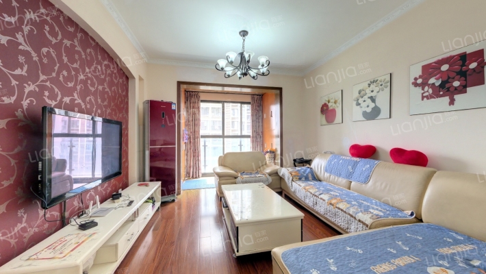 水畔经典二手房实景图