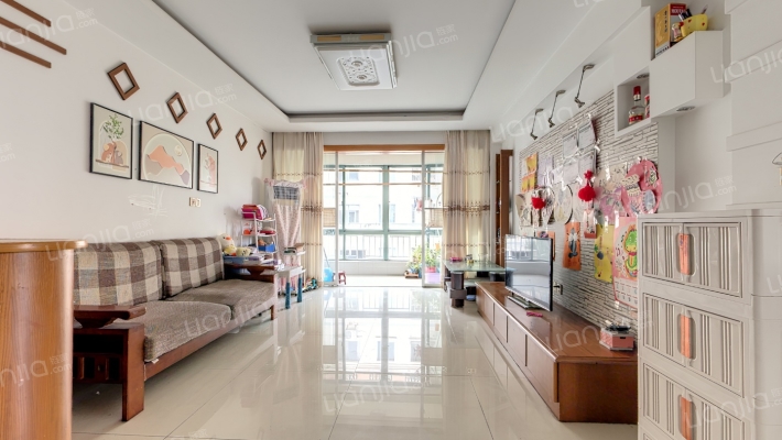 金湾花园二手房实景图