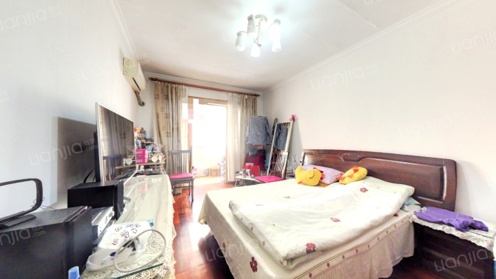 大连路1188弄二手房实景图