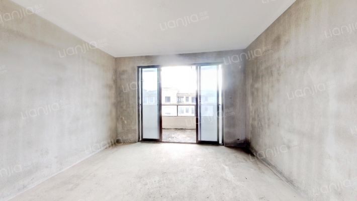 美高东郊紫园二手房实景图