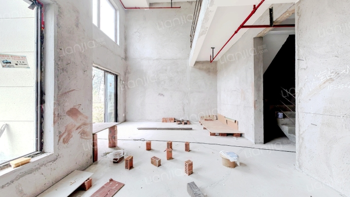 富力白鹭湾瞰湖二手房实景图