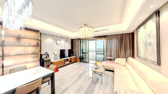 珊瑚湾畔二手房实景图