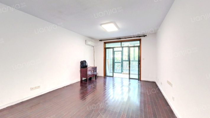 幸福小镇二手房实景图