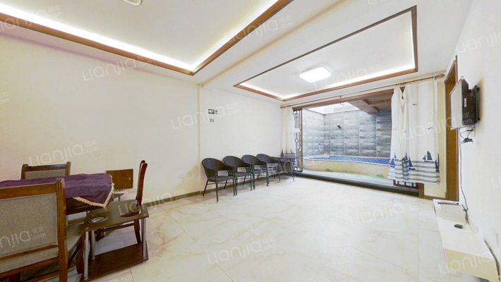 依云温泉小镇二手房实景图