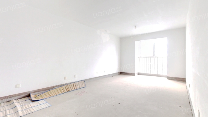 水岸府邸西区二手房实景图