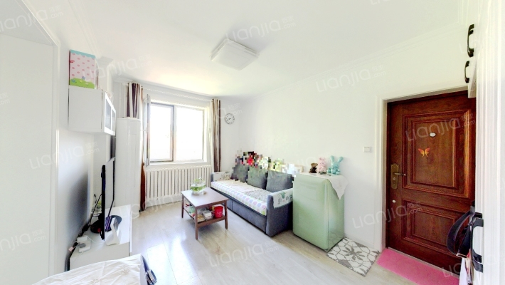 香港中路(市南东区)二手房实景图