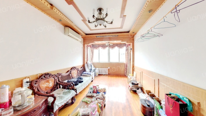 中兴路829弄小区二手房实景图