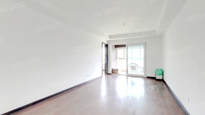 万科理想城二期·树院二手房实景图