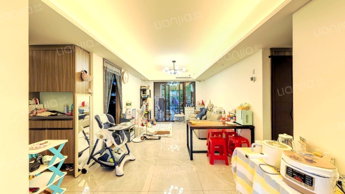 雅居乐御宾府二手房实景图