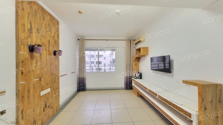 惠普登海景酒店二手房实景图