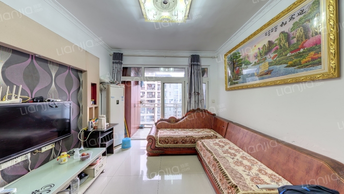 华宇北城中央二手房实景图