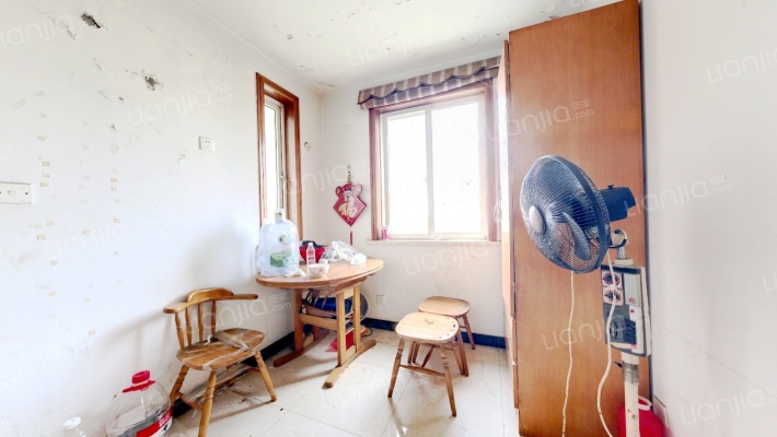 金运花园二手房实景图